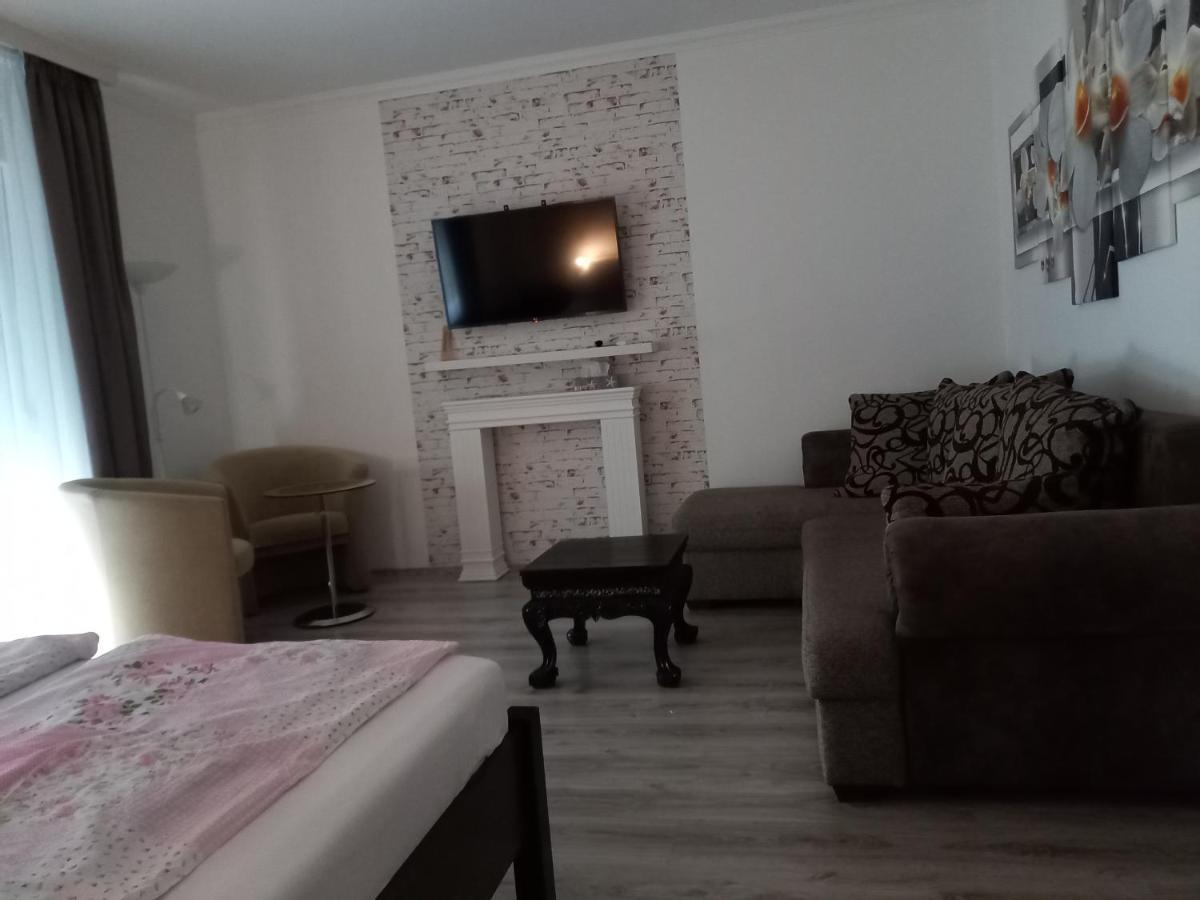Kardos Apartman Debrecen Exterior foto
